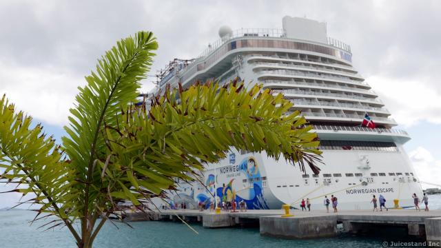 NCL Cruise Ship in Tortola
