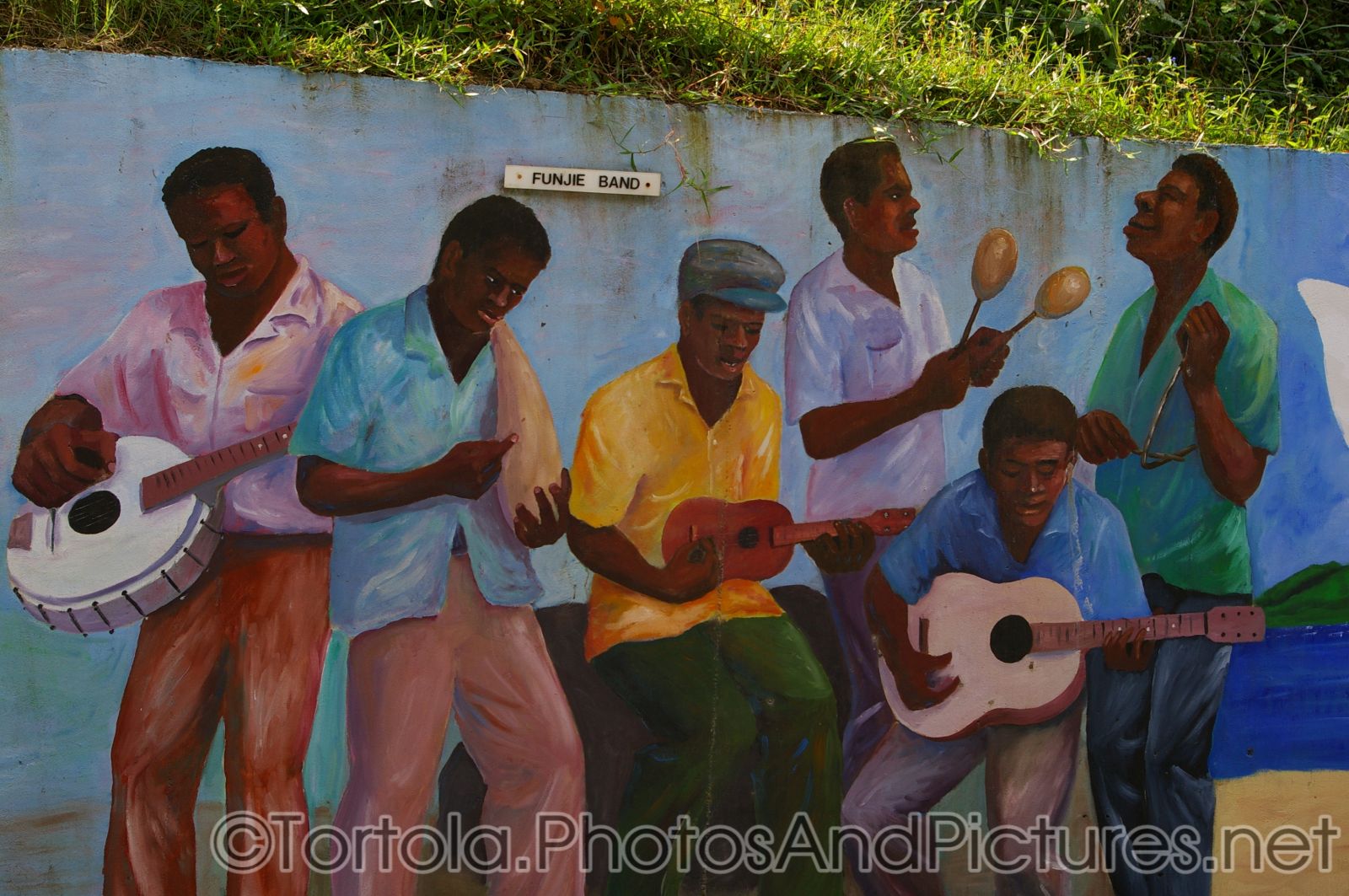 Funjie Band in Tortola.jpg
